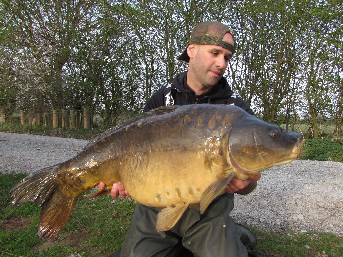 26th April Dave Morton 33lb from Mallard photo 3300_1.jpg