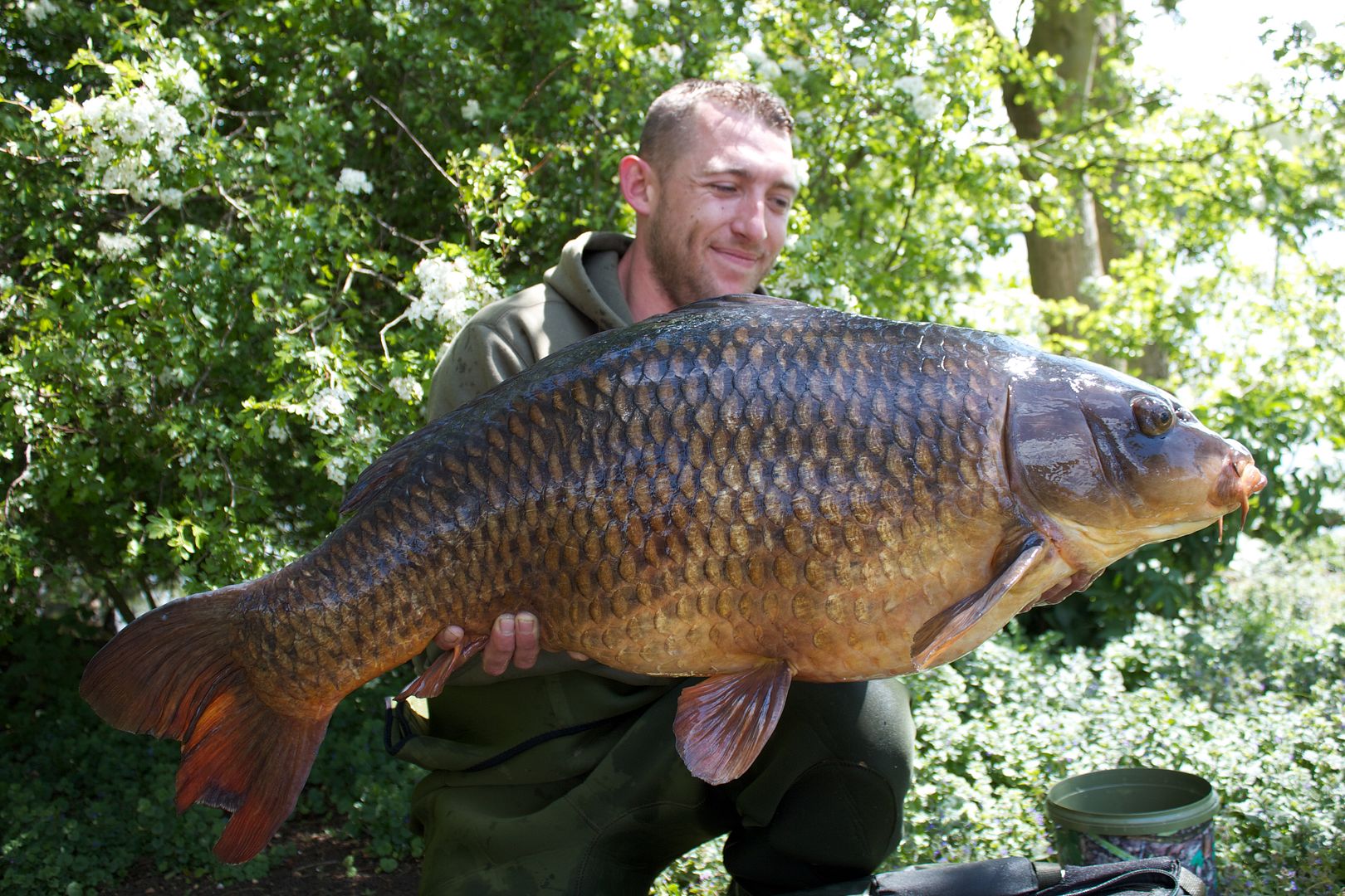 19th May Jamie Bacon 42lb from Kingfisher pic2 photo 4200a.jpg