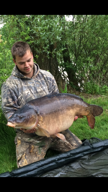 25th May Kieran Van Velzen 44lb from Kingfisher photo 4400.png