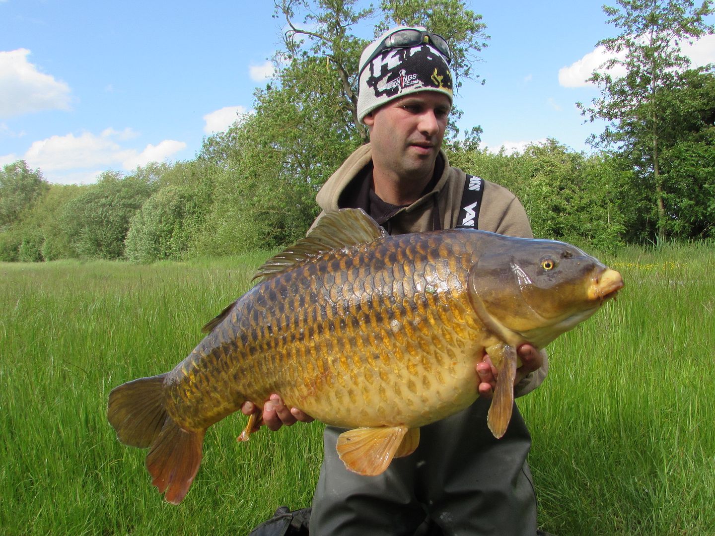 20th September Chris Morton 30lb 08oz from Mallard photo 3008a.jpg