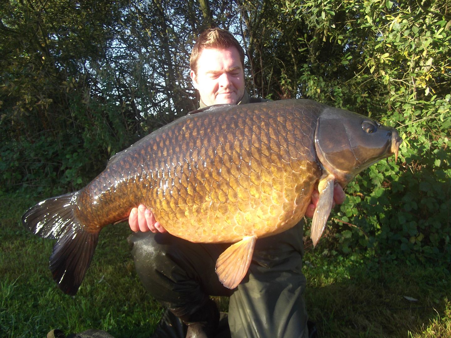 22nd September Adi White 44lb 12oz from Kingfisher pic2 photo 4412a.jpg