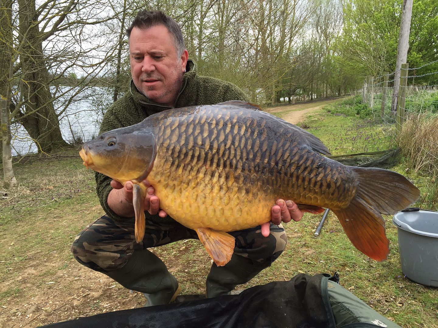 22nd April Steve Bonnington 28lb 08oz from Mallard photo 2808.jpg