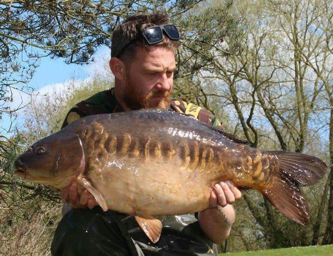 19th April Simon Clifford 30lb 04oz from Kingfisher photo 3004.jpeg