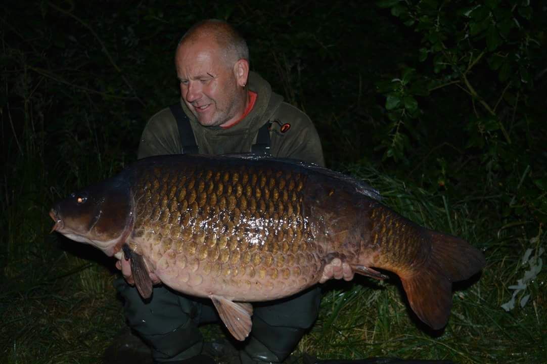 1st August Gary Denniss 44lb 08oz from Kingfisher photo 4408.jpg