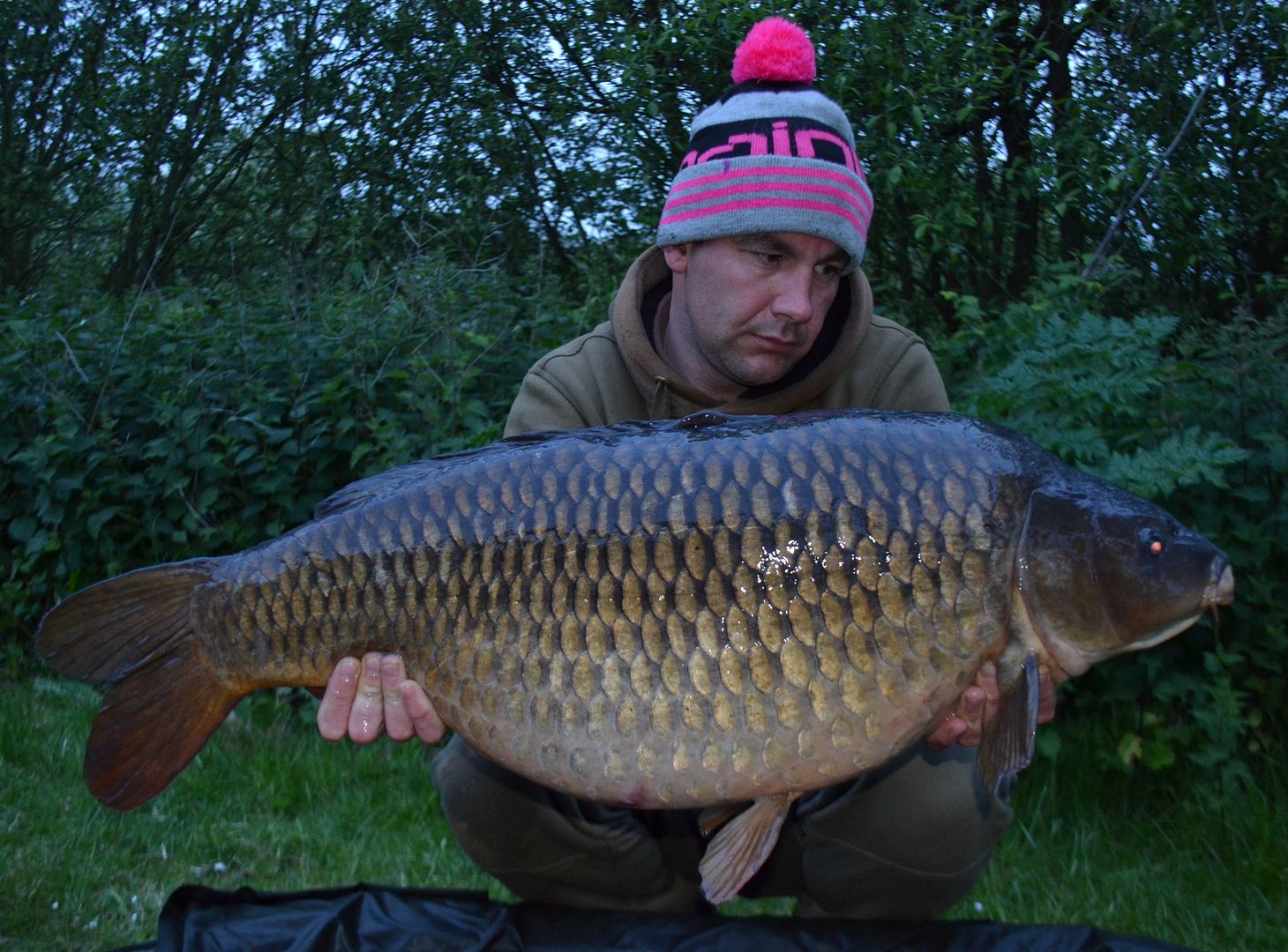 18th May Dean Lightowler 32lb 08oz from Swan photo 3208.jpg