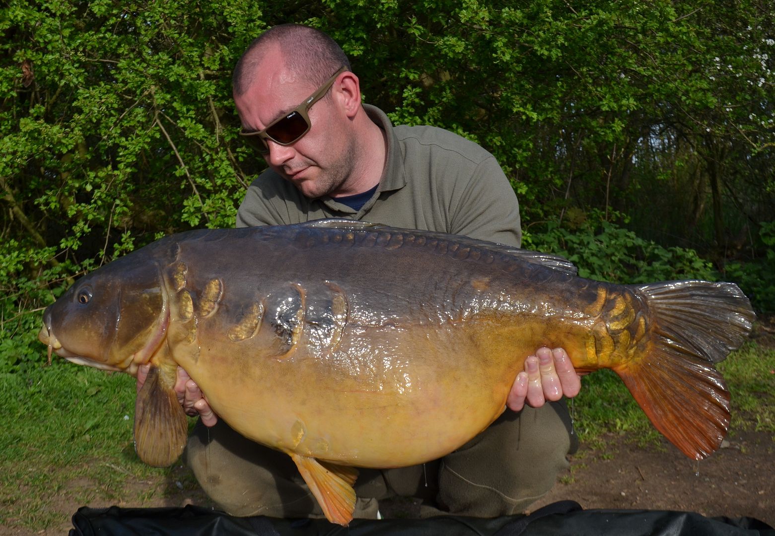 5th May Dean Lightowler 33lb from Swan photo 3300.jpg