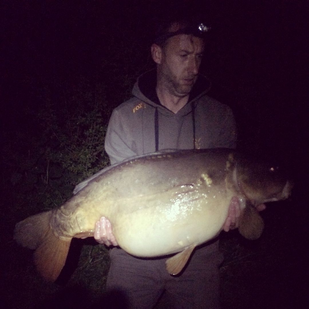 20th May Robert Hill 34lb Mirror from Swan photo 3400.jpg