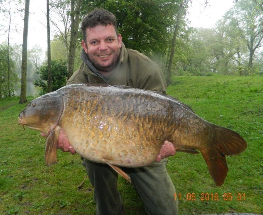 11th May Mark Robbinson 38lb from Kingfisher photo 3800.jpg