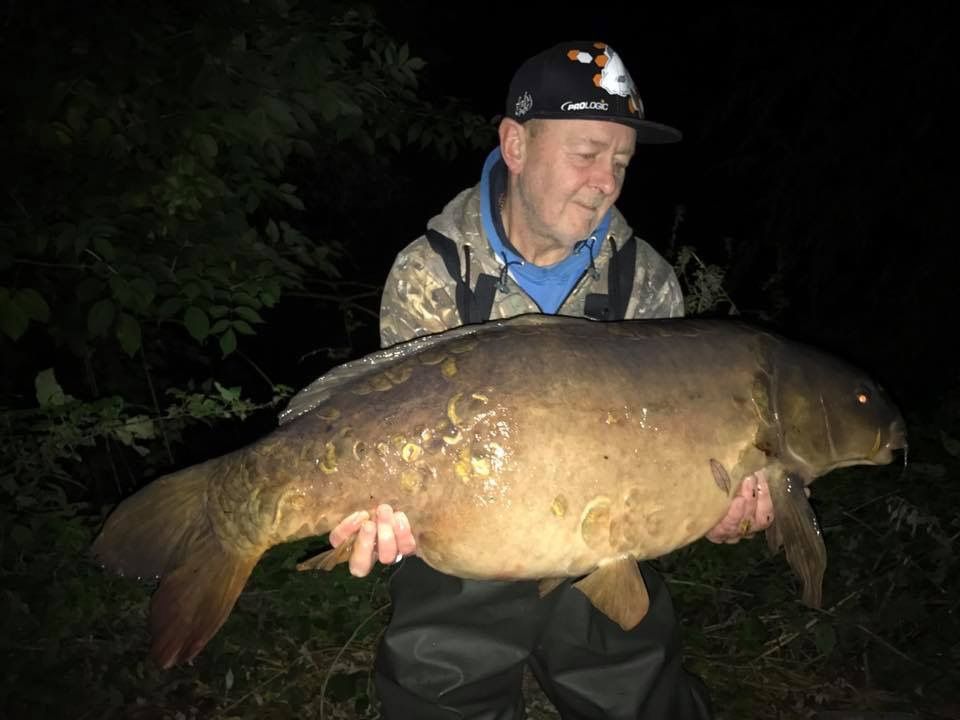 13th October Steve Wright 39lb from Swan photo 3900.jpg