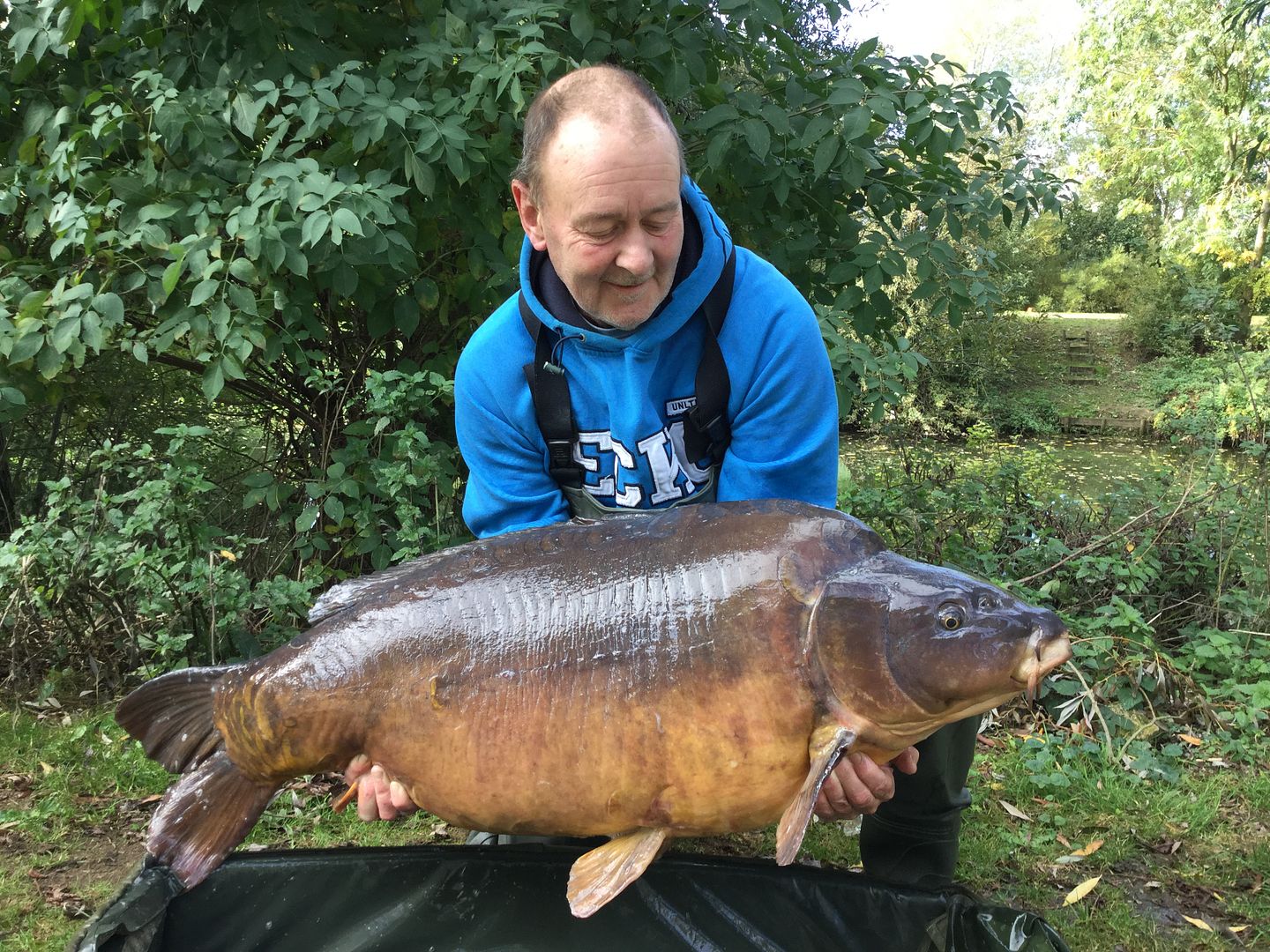 11th October Steve Wright 55lb from Swan pic2 photo 5500.jpg