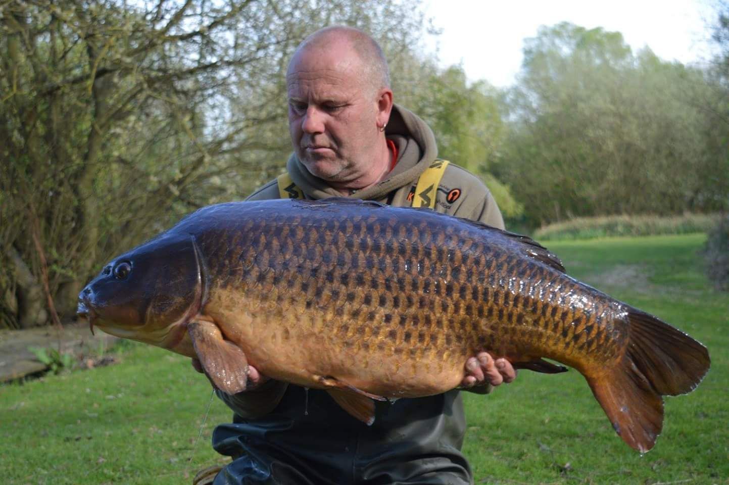 11th April Gary Denniss 38lb 06oz from Kingfisher photo 3806.jpg
