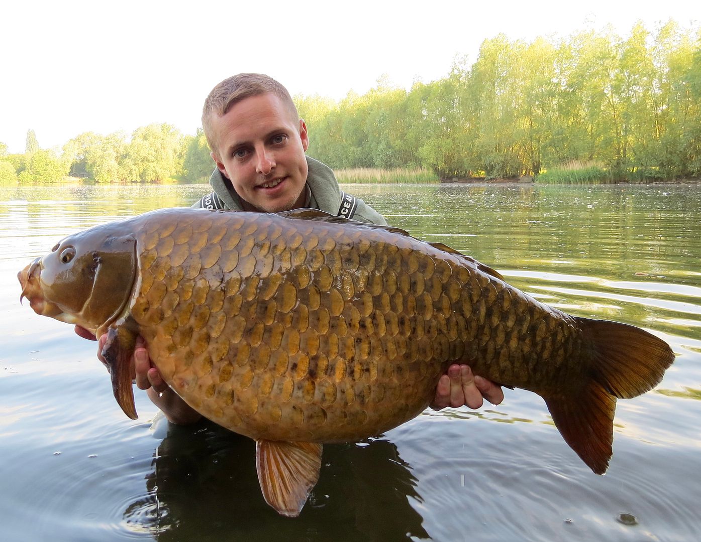 25th May Dan Bunn 32lb 08oz from Swan photo 3208.jpeg