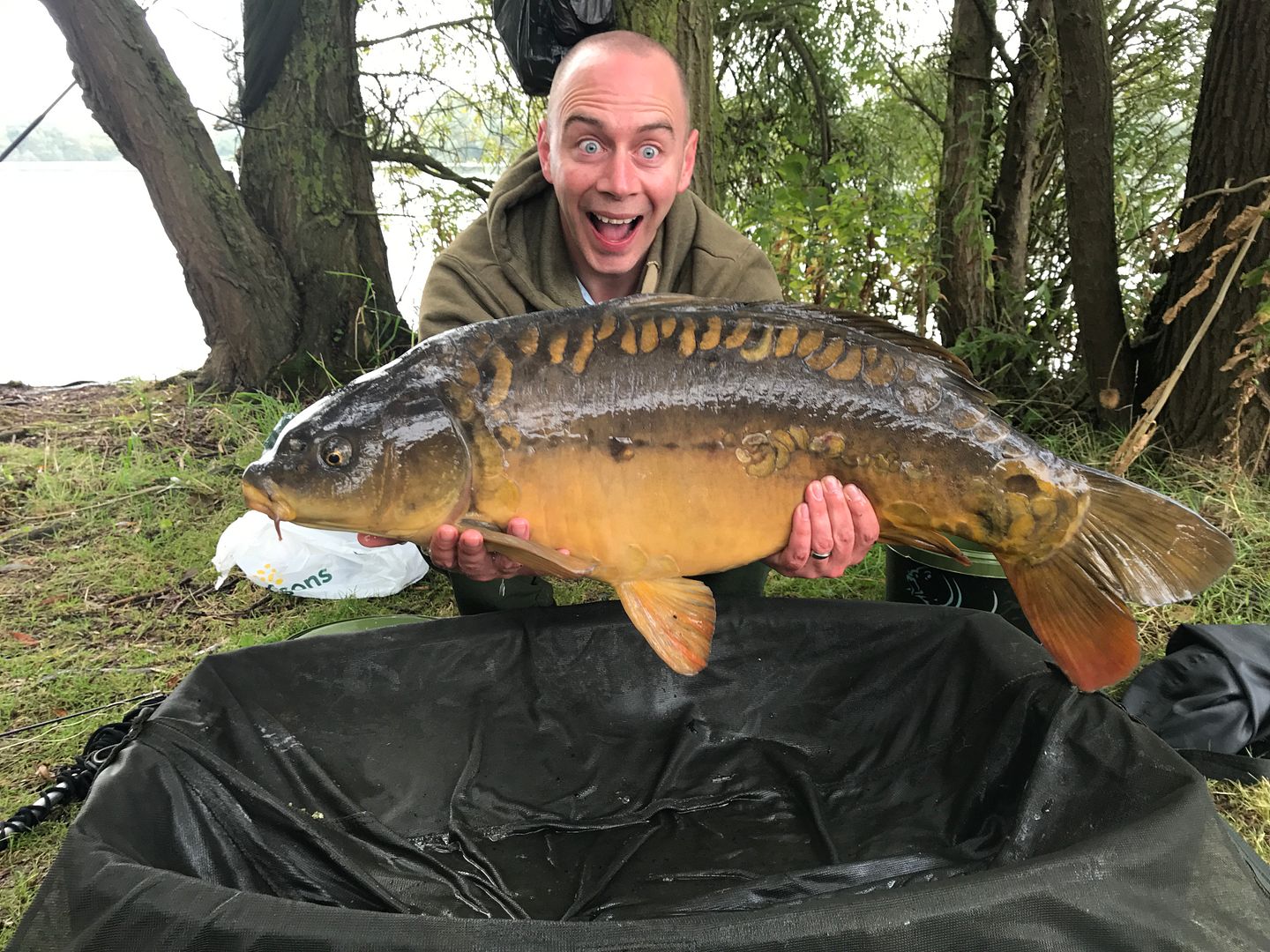 16th September Chris Obrien 23lb PB from Mallard photo 2300.jpg