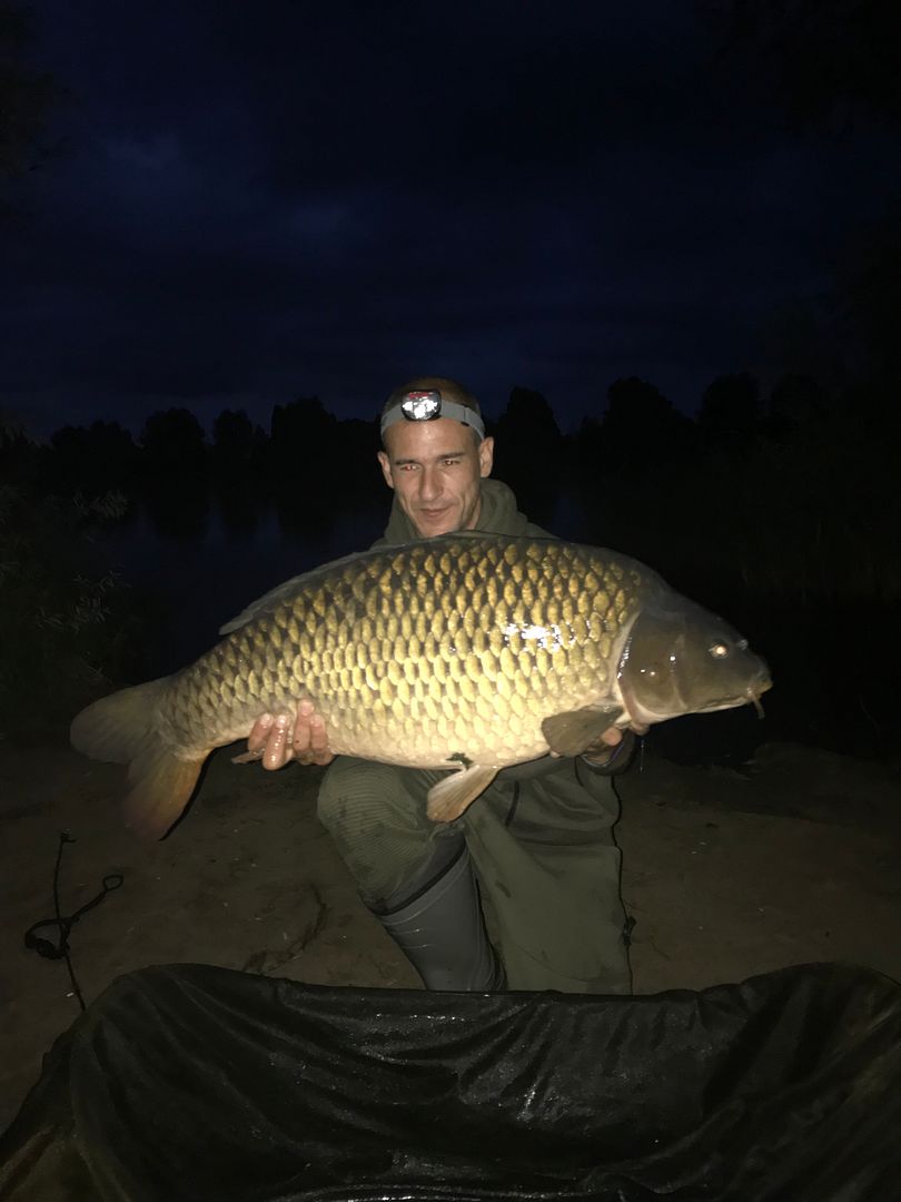 14th August John Piercy 30lb from Mallard photo IMG_0302.jpg