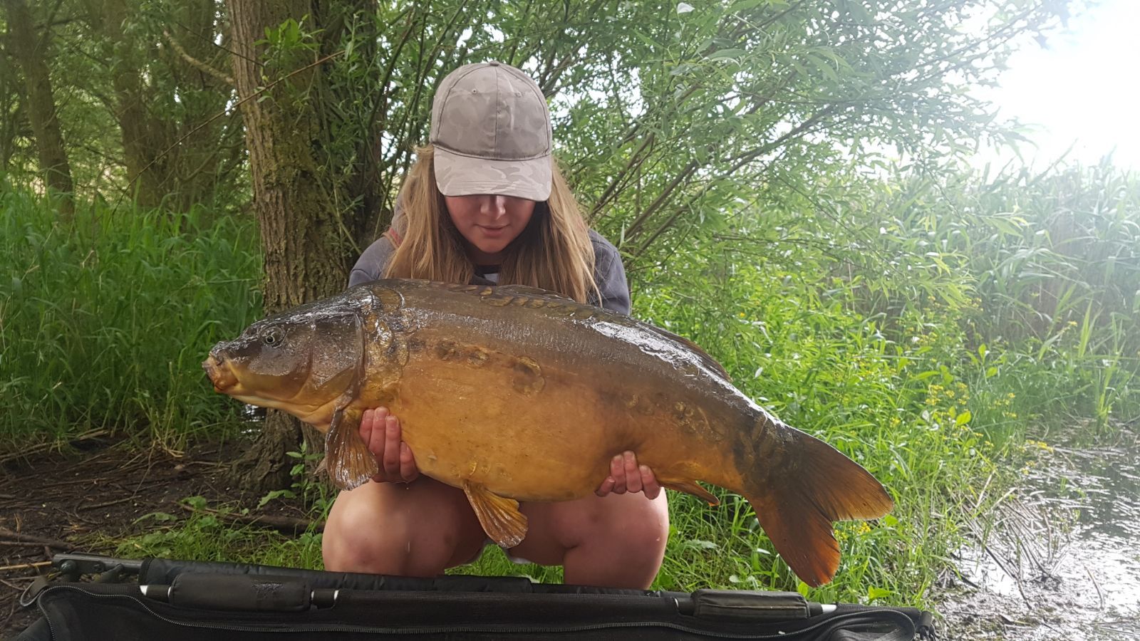 Amber Barrat 28lb 02oz Mallard photo 2802.jpg