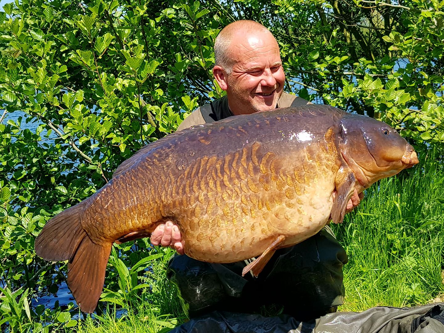 22nd May Gary Denniss 41lb 10oz from Kingfisher photo 4110.jpg