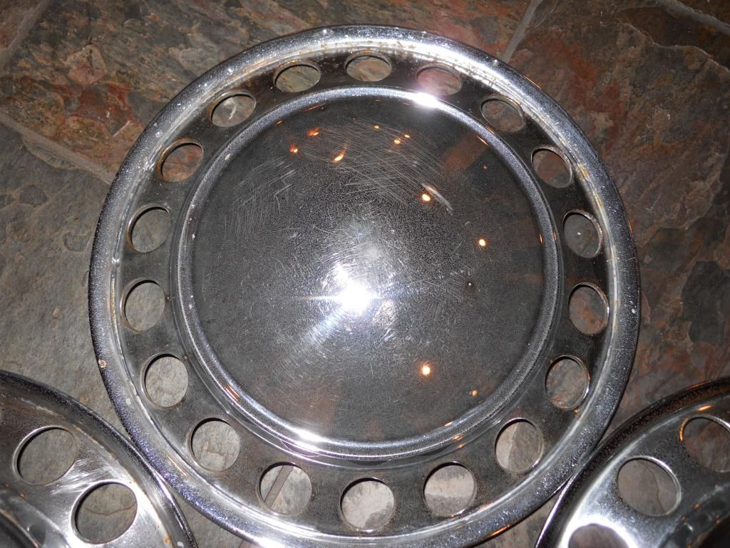 hubcaps004_zps0d36d18c.jpg