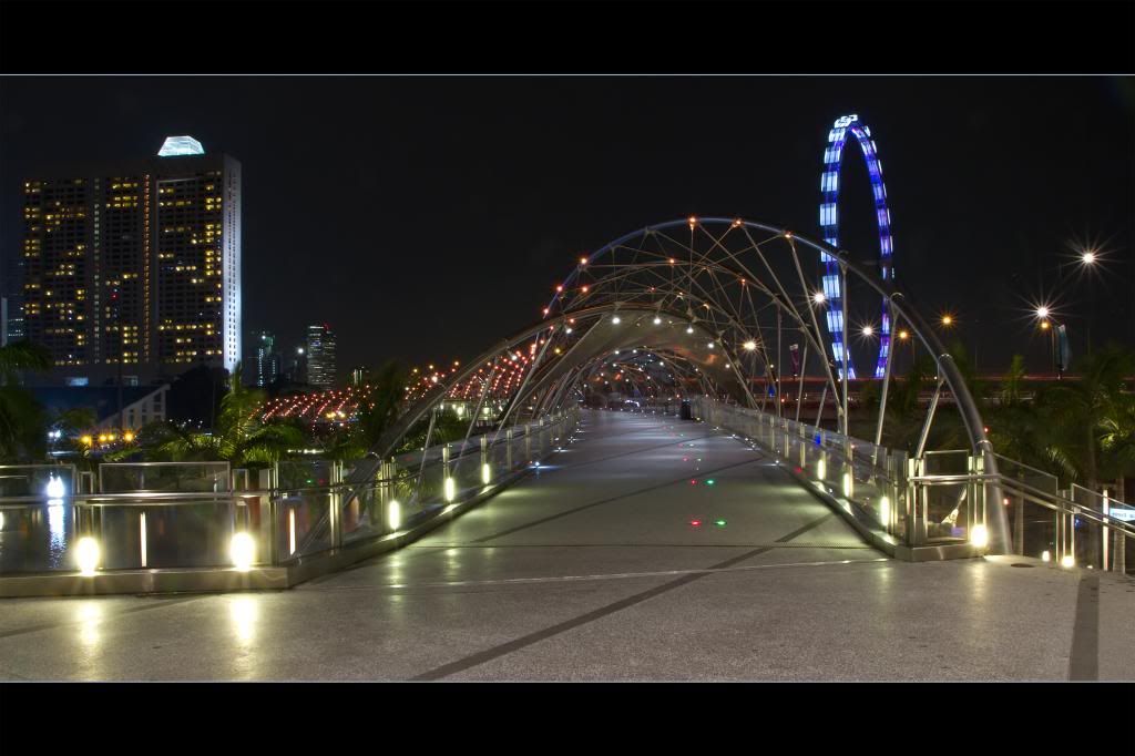 8419277915 9c62b95619 o zps9e3f3566 - The helix bridge in singapore