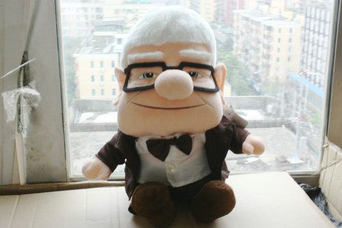 carl fredricksen plush