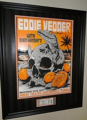 Eddie_Vedder_012_zps3ab99a45.jpg