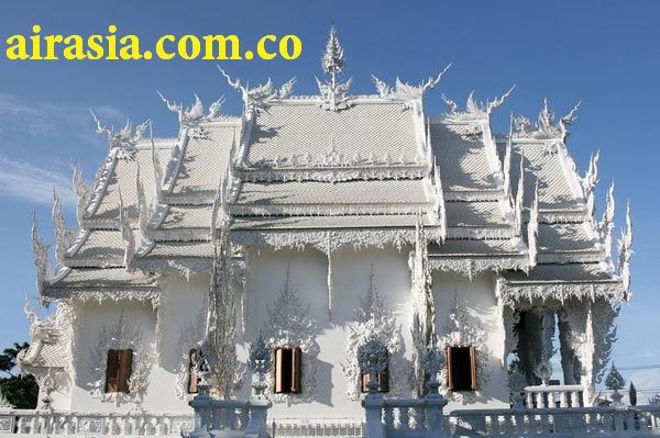 Khám phá ngôi Chùa Trắng linh thiêng tại Thái Lan