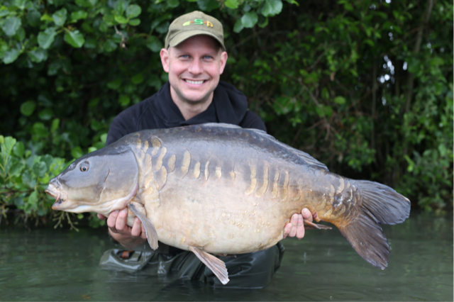 10th June Kev Hewitt 32lb from Kingfisher photo 3200.png