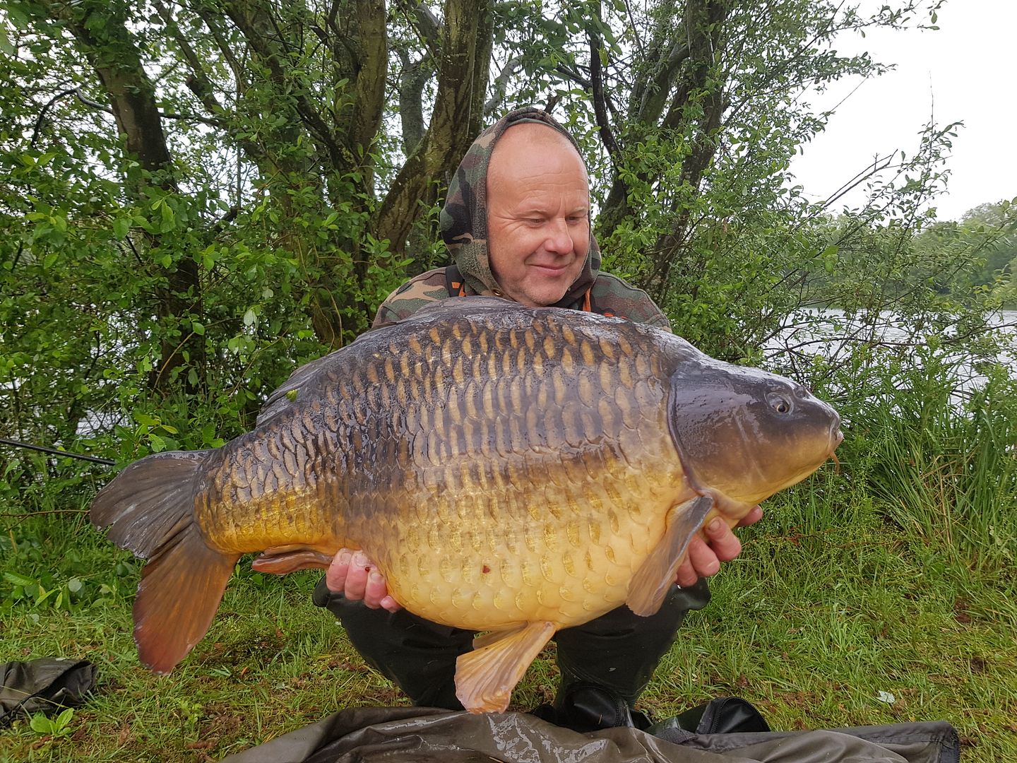 11th June Gary Denniss 34lb 08oz from Kingfisher photo 3408.jpg