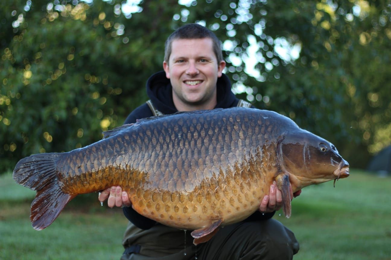 21st September Tom Kirk 47lb 14oz from Kingfisher photo 4714.jpeg