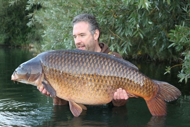 14th September Jason Holden 48lb 01oz from Kingfisher photo 4801.jpeg