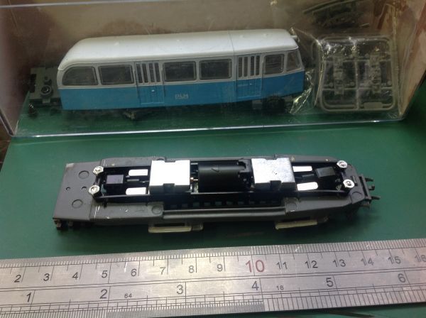 Baseplate with fitted Tomytec TM-10 chassis