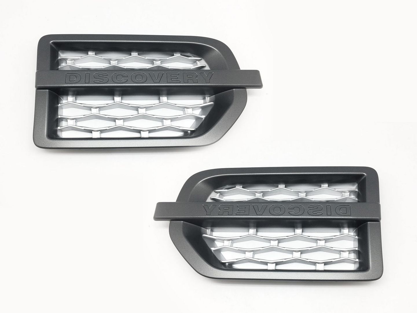 Side Vent Grill Silver Grey Fits Land Rover Discover 3 L319